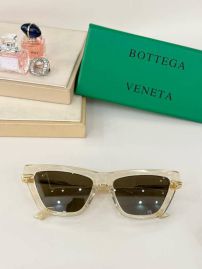 Picture of Bottega Veneta Sunglasses _SKUfw52340104fw